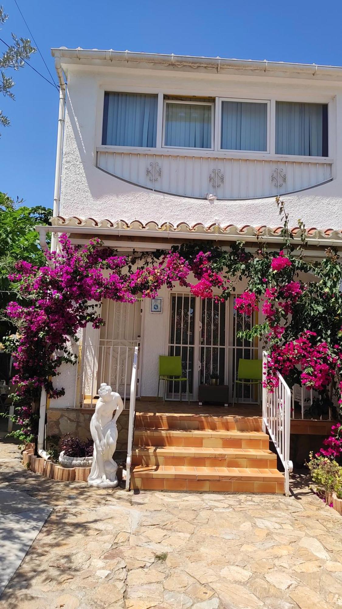 Leones Villa Empuriabrava Bagian luar foto